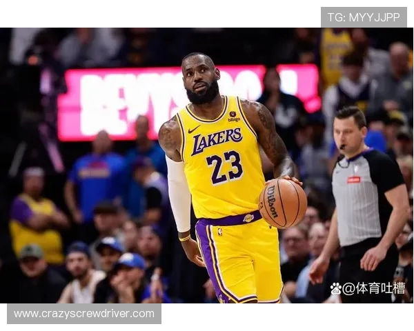 原创湖人惨败,詹姆斯赛后暗示球权分配有问题,没有打出团队篮球